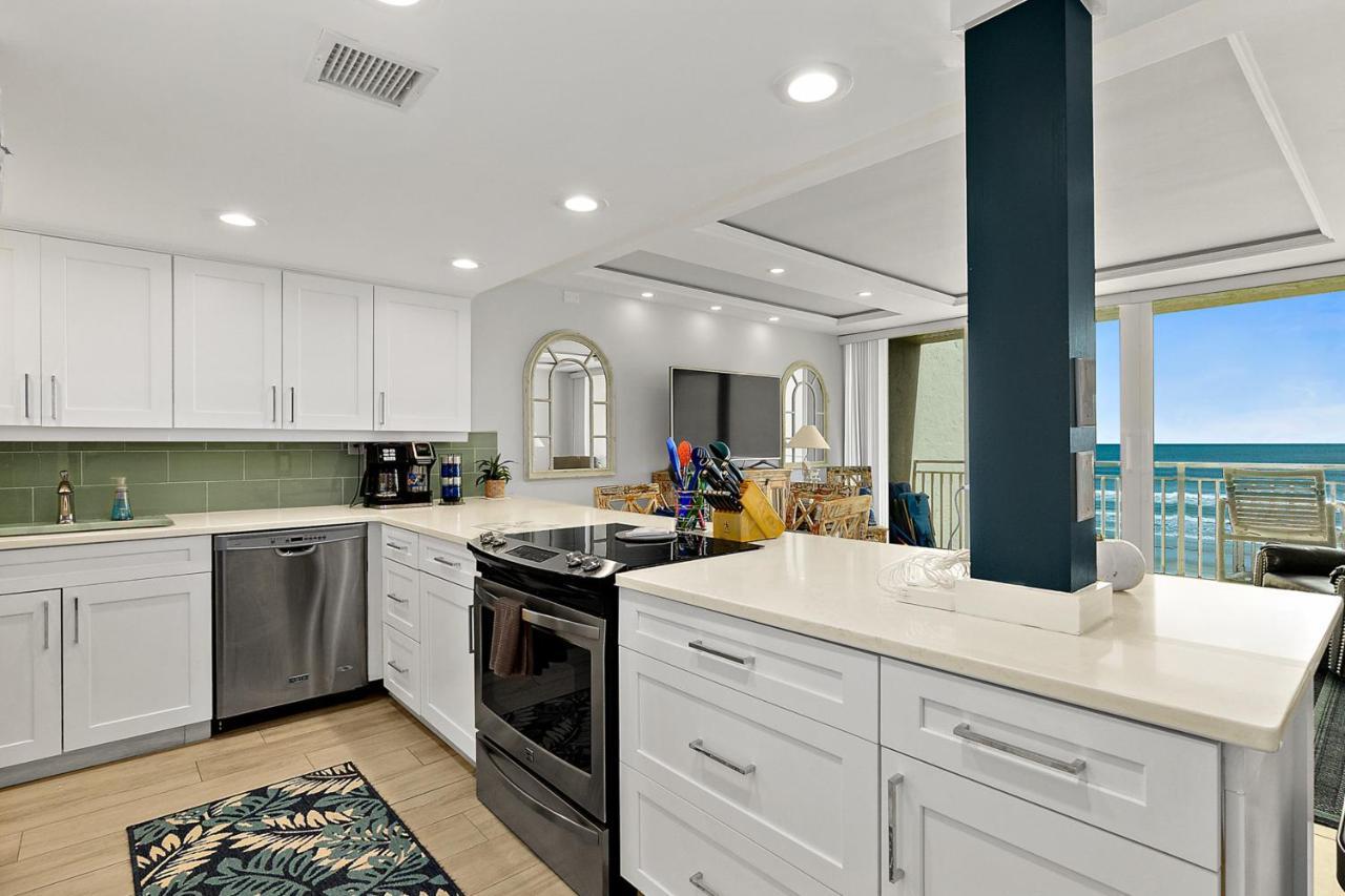 Pelican Condos New Smyrna Beach Exterior photo