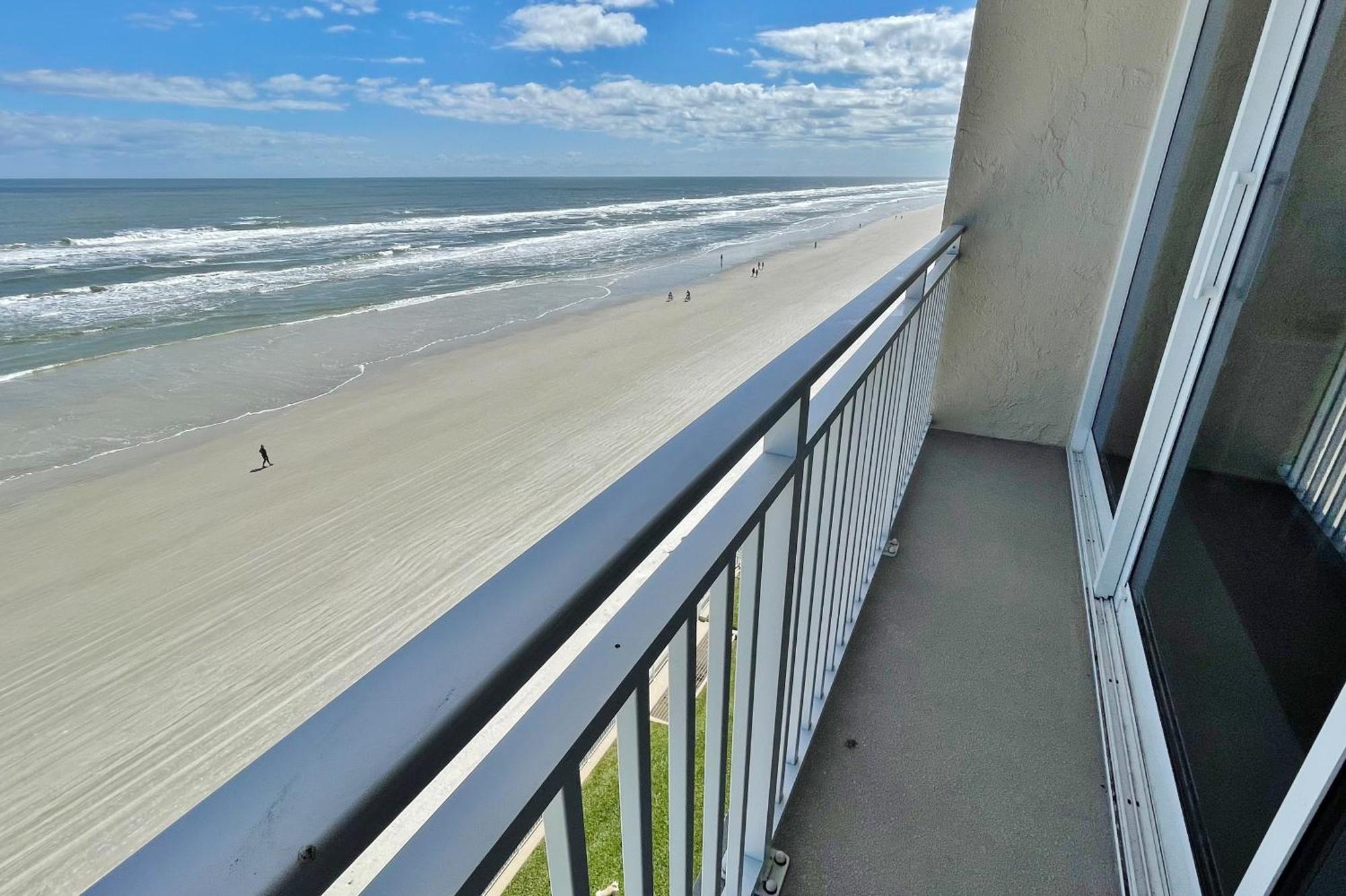 Pelican Condos New Smyrna Beach Room photo