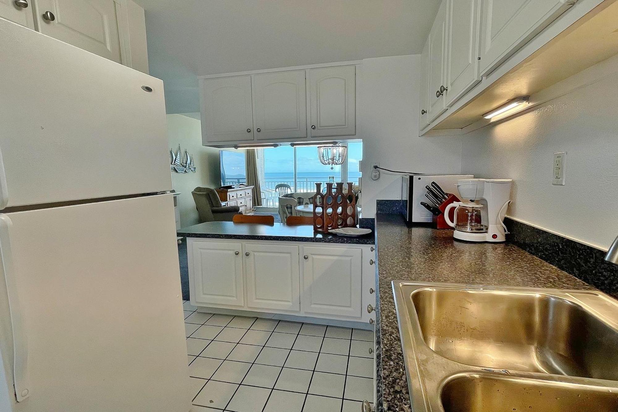 Pelican Condos New Smyrna Beach Room photo
