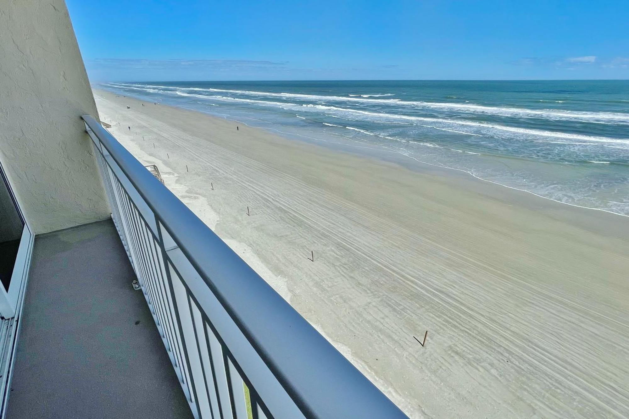 Pelican Condos New Smyrna Beach Room photo